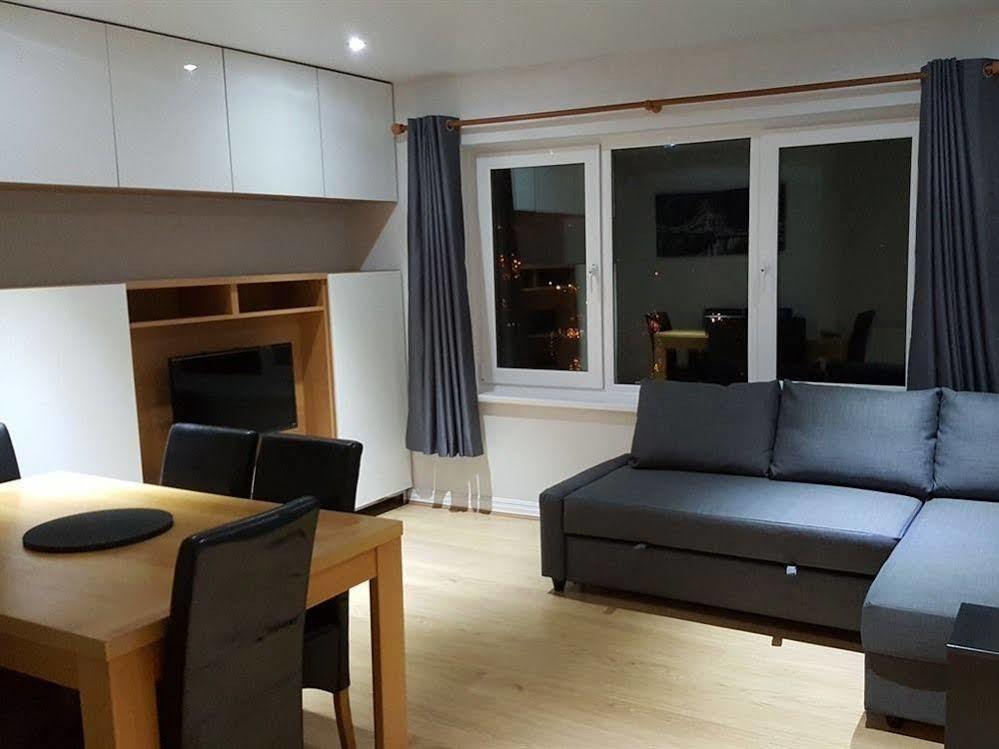 Stranmillis Court Apartment 벨파스트 외부 사진